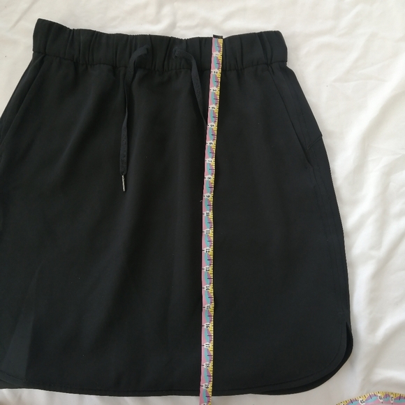 Lululemon On The Fly Woven Skirt Black Size 8 - Picture 14 of 15